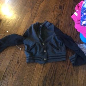 Large crop top long sleeve jacket girls yuth